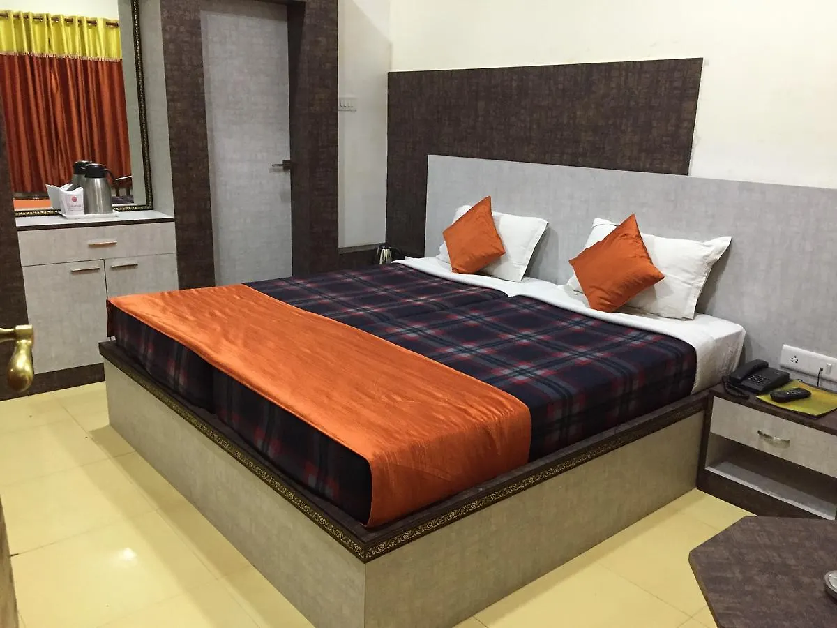 Hotel Lara India Varanasi
