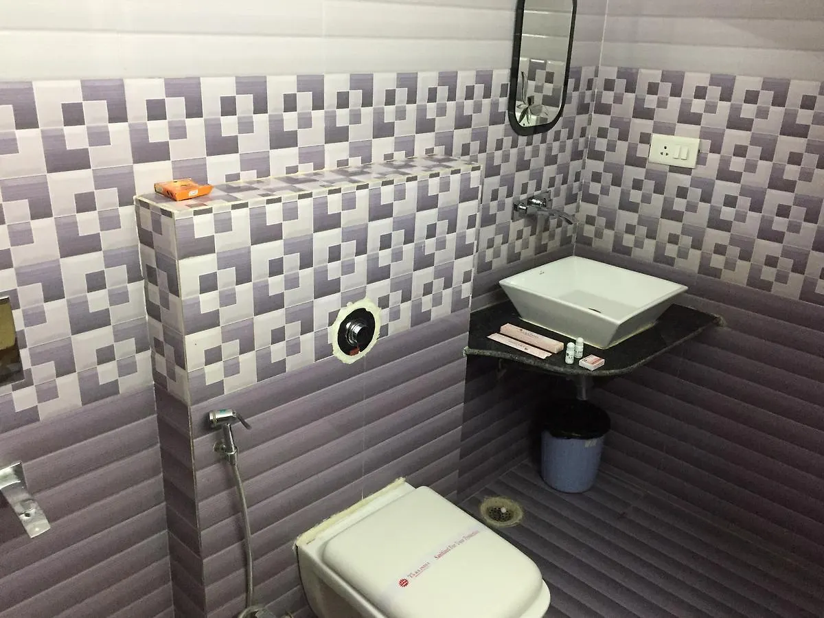 Hotel Lara India Varanasi
