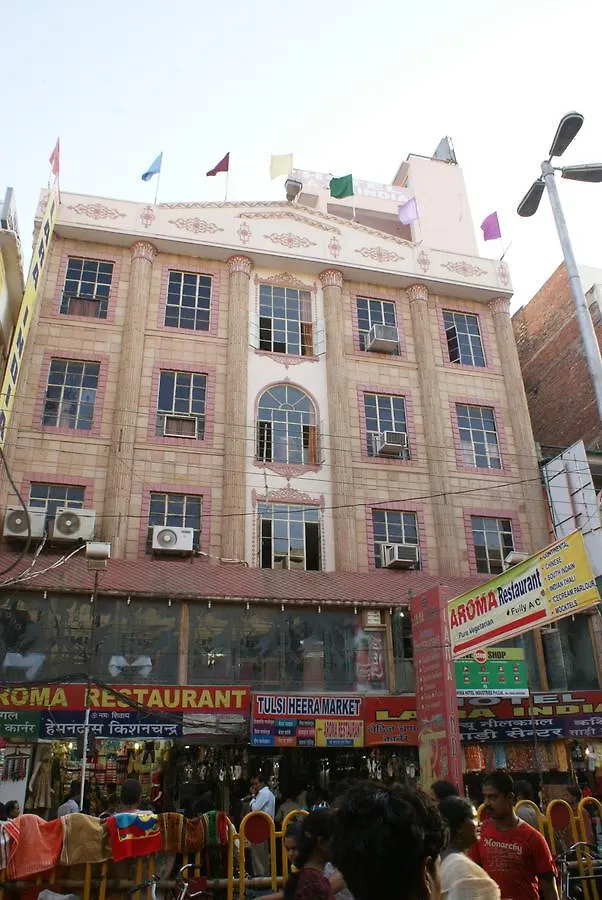 Hotel Lara India Varanasi