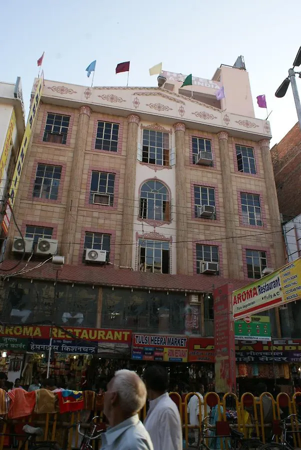 Hotel Lara India Váránasí